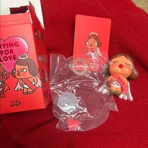 Cry baby crying for love kiss kiss angel figure open box
